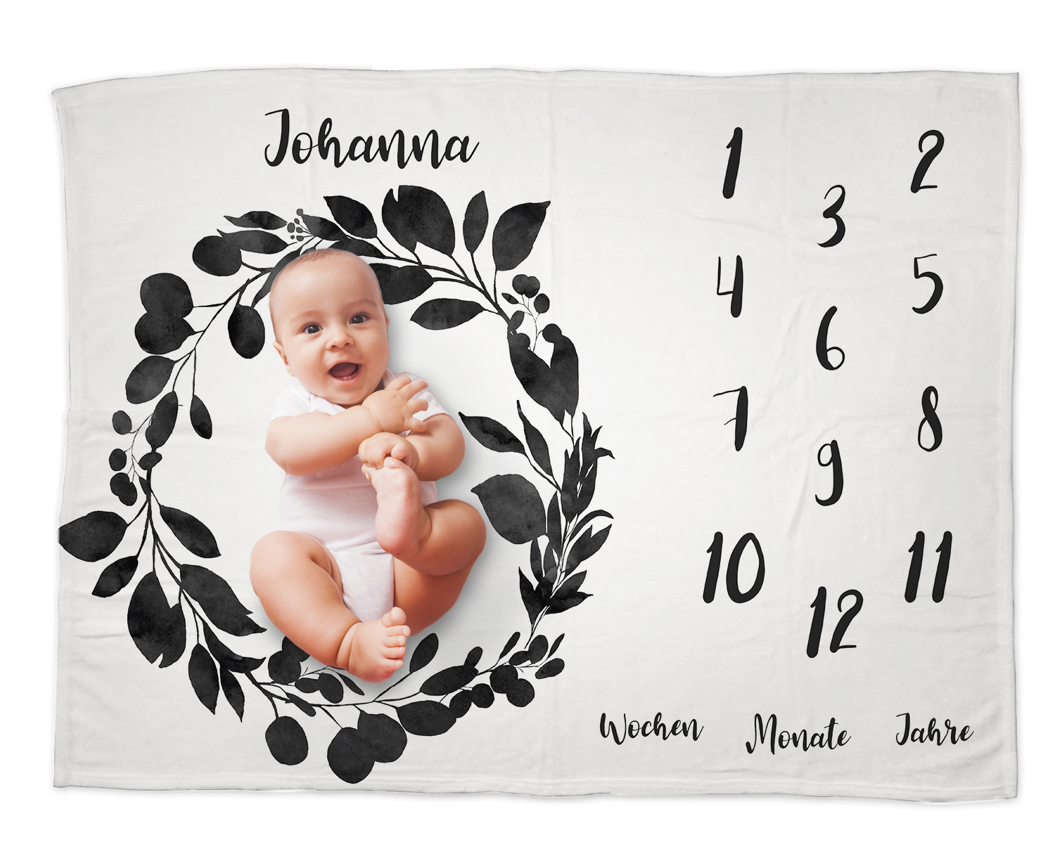 Black and white wreath  - Babydecke mit Namen